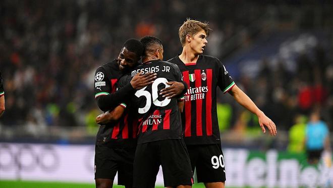 动漫展示欧冠新一轮第一比赛日的结果：（欧冠新一轮首日赛果动画速览）