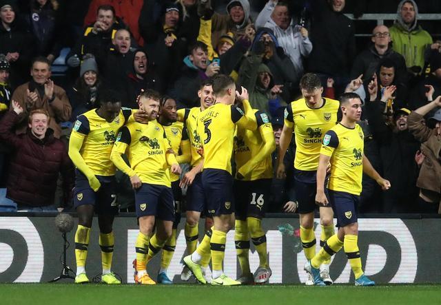 掘金末节爆发约基奇独揽三双（掘金末节发力，约基奇轰下三双）