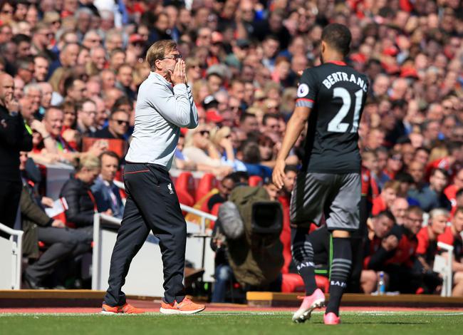 波兰主帅：要帮扎莱夫斯基找回状态；我觉得莱万还没决定未来（波兰主帅：将助扎莱夫斯基重拾状态，莱万未来尚未敲定）