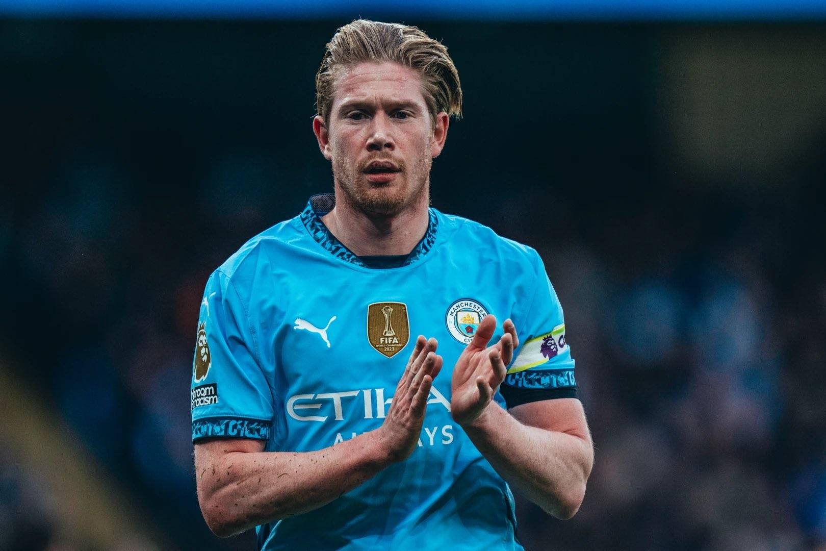 斯洛特：基耶萨生病了，加克波踢利兹联伤了将缺席几周（斯洛特：基耶萨生病缺阵，加克波战利兹联受伤将休战数周）