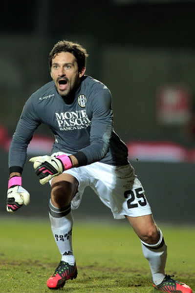 U17世界杯首轮沙特染2红5黄，球队最终因公平竞赛分不敌墨西哥惨遭淘汰（U17世界杯首轮沙特2红5黄，因公平竞赛分落后墨西哥出局）