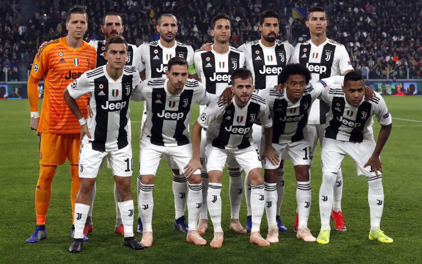 争议点球助利物浦小胜，清算萨拉赫比赢球更有流量（利物浦靠争议点球险胜，炒作萨拉赫比赛果更吸睛）