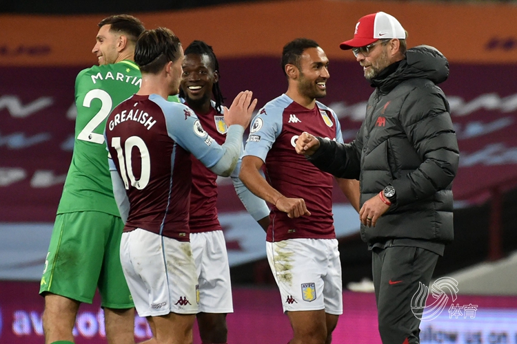 杜兰特连续三场得分上双（杜兰特已连续三战得分上双）